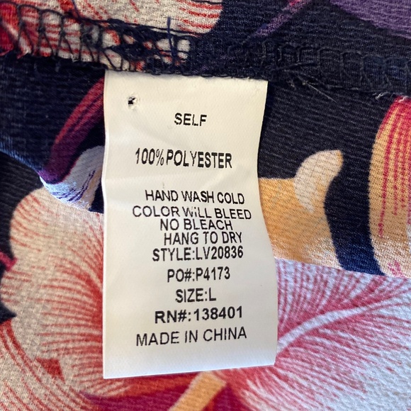 Sundress - Picture 4 of 5